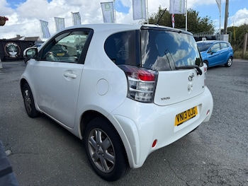 Used Toyota IQ 2013 for sale - 75730264: Photo