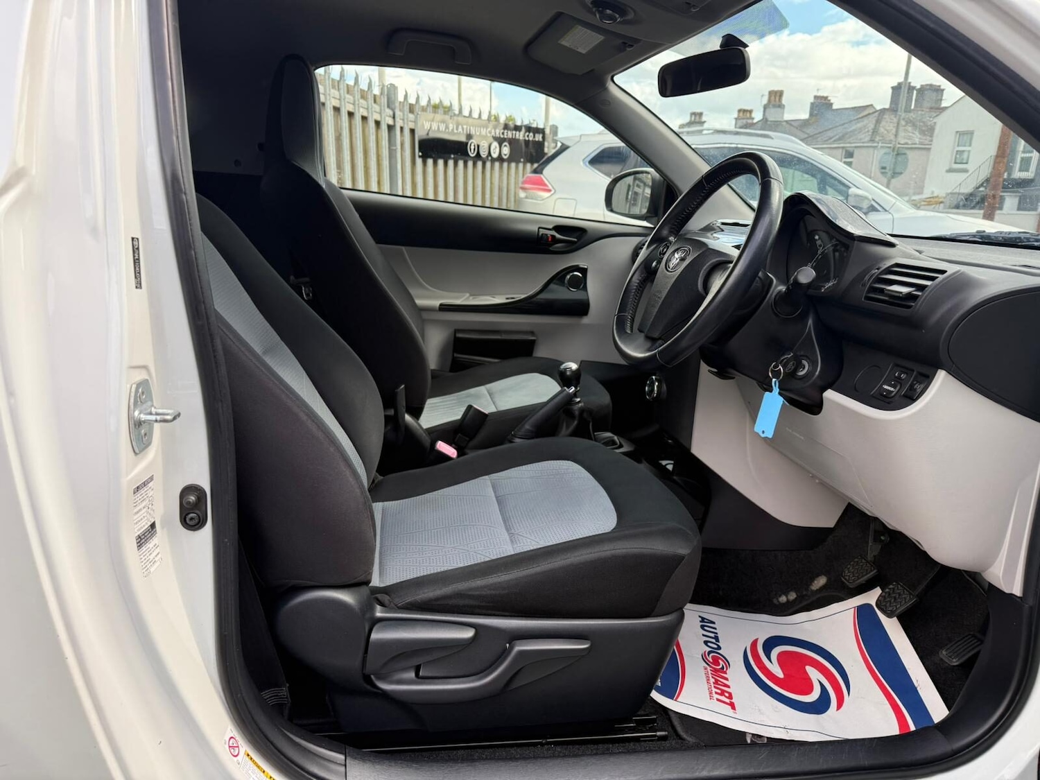 Used Toyota IQ 2013 for sale - 75730264: Photo 7