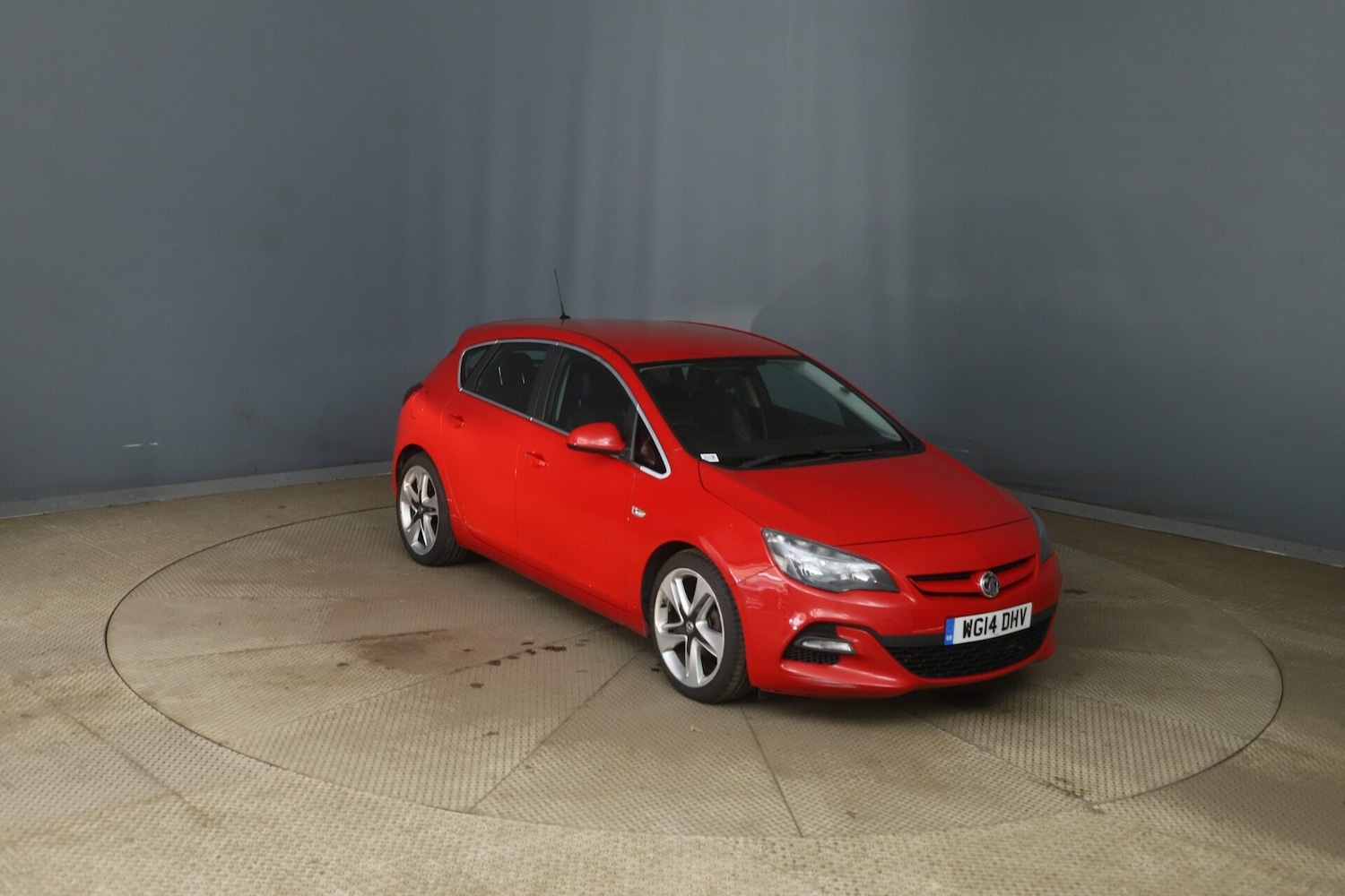 Used Vauxhall Astra 2014 for sale - 76343798: Photo 1