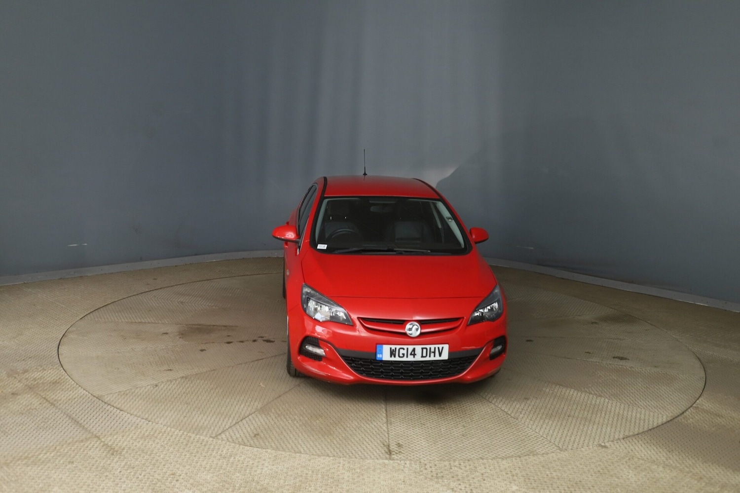 Used Vauxhall Astra 2014 for sale - 76343798: Photo 2