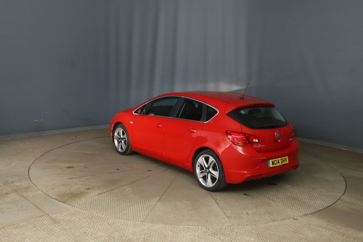 Used Vauxhall Astra 2014 for sale - 76343798: Photo 5