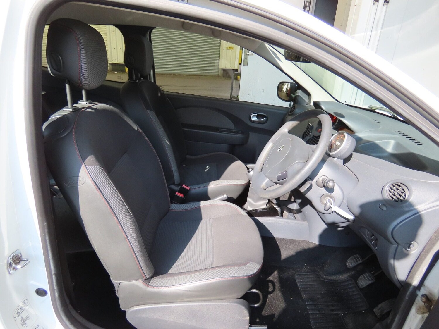 Used Renault Twingo 2012 for sale - 77760731: Photo 10