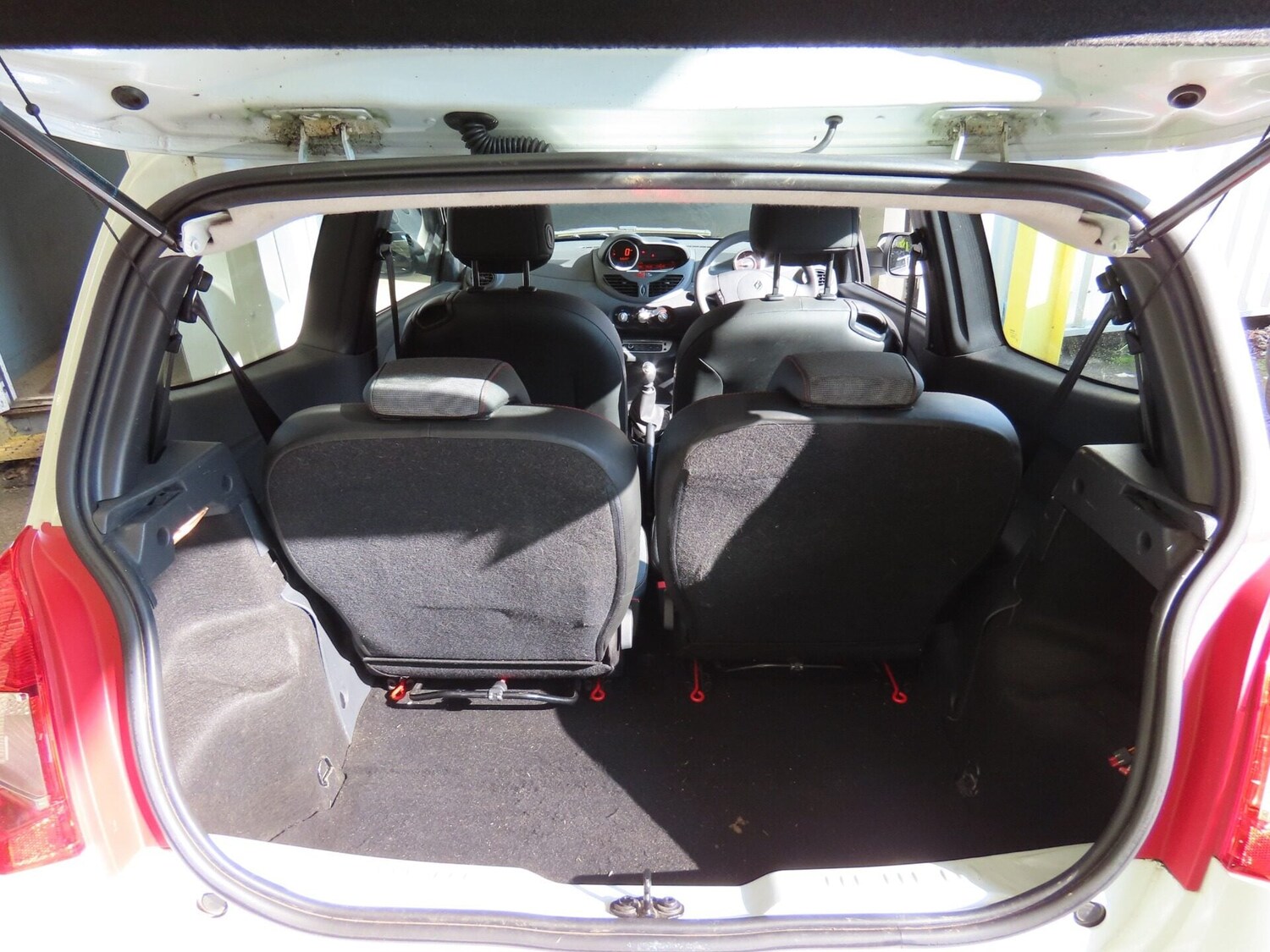 Used Renault Twingo 2012 for sale - 77760731: Photo 9