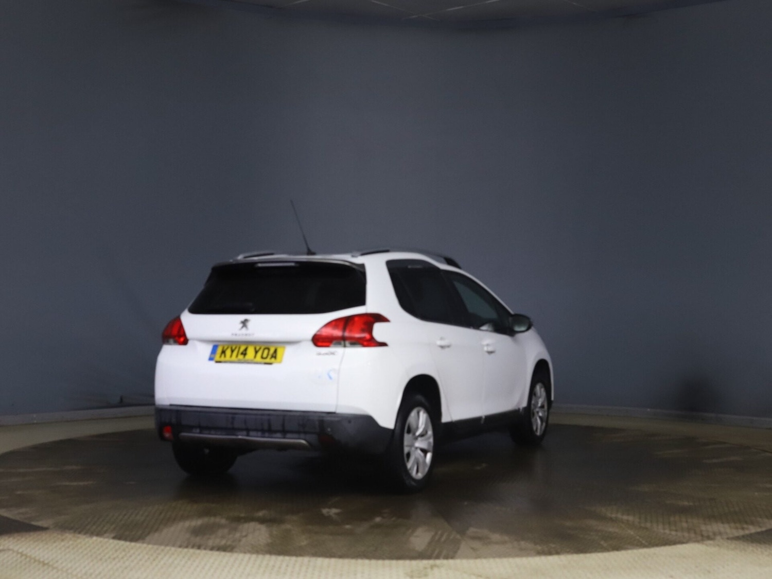 Used Peugeot 2008 2014 for sale - 77490811: Photo 6