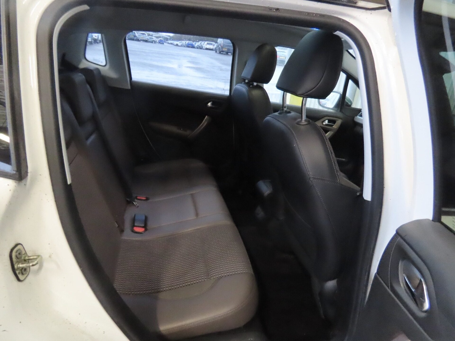 Used Peugeot 2008 2014 for sale - 77490811: Photo 8