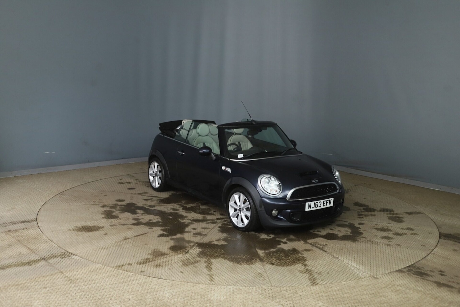 Used MINI Convertible 2013 for sale - 76478070: Photo 1