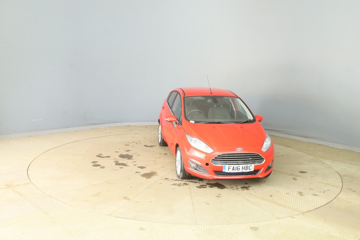 Used Ford Fiesta 2016 for sale - 78095679: Photo 2