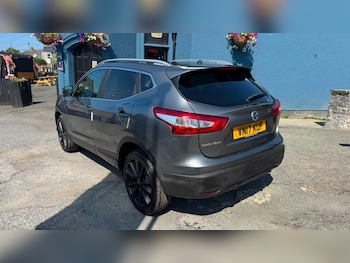 Used Nissan Qashqai 2017 for sale - 79152692: Photo