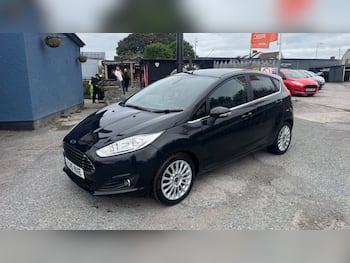 Used Ford Fiesta 2015 for sale - 79788338: Photo