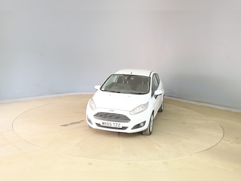 Used Ford Fiesta 2015 for sale - 79432580: Photo