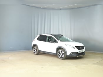 Used Peugeot 2008 2017 for sale - 79069388: Photo