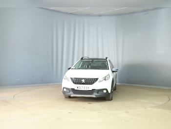 Used Peugeot 2008 2017 for sale - 79069388: Photo