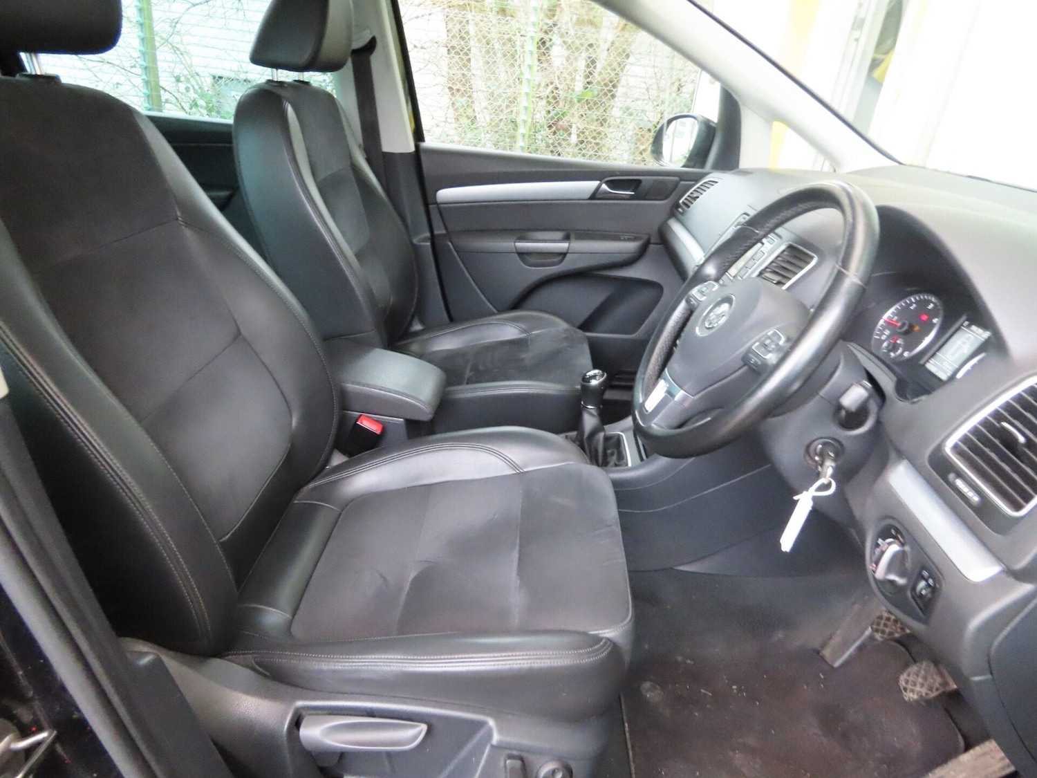 Used Volkswagen Sharan 2012 for sale - 77744436: Photo 10