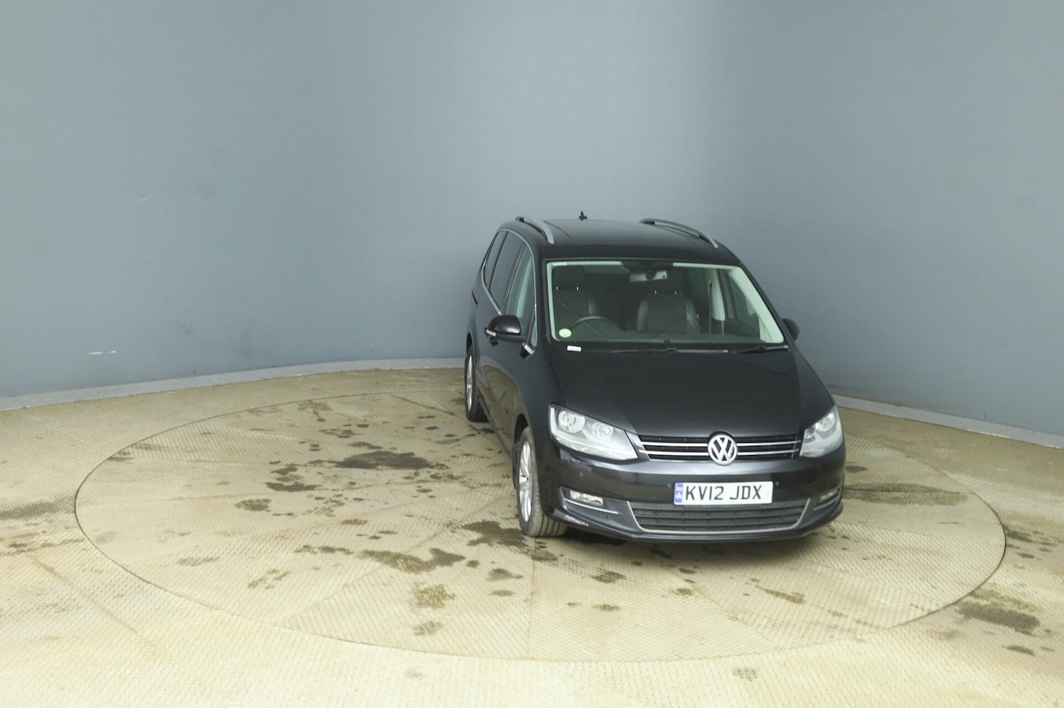 Used Volkswagen Sharan 2012 for sale - 77744436: Photo 2