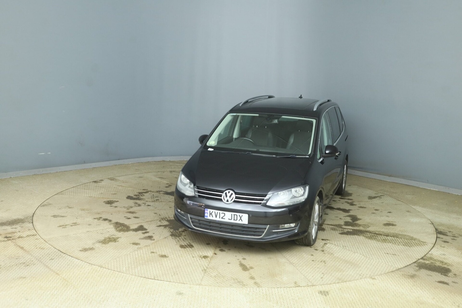 Used Volkswagen Sharan 2012 for sale - 77744436: Photo 3