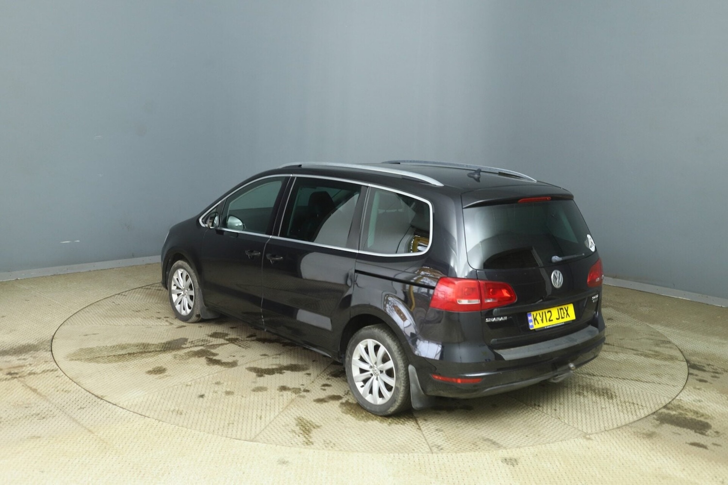 Used Volkswagen Sharan 2012 for sale - 77744436: Photo 5