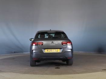 Used Citroen C4 Cactus 2018 for sale - 79126052: Photo