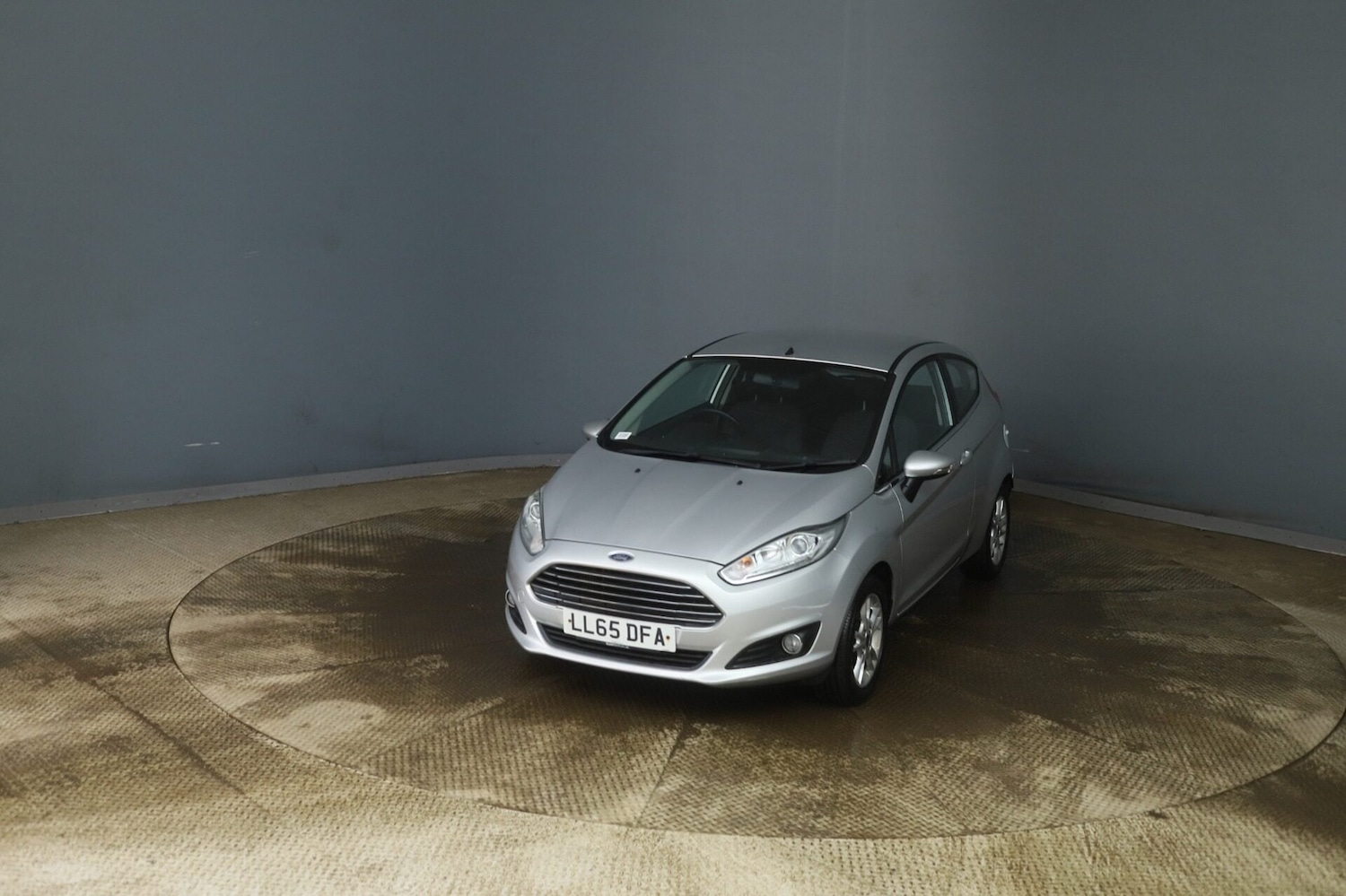 Used Ford Fiesta 2015 for sale - 77272450: Photo 3