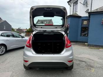 Used Ford Fiesta 2010 for sale - 74825259: Photo