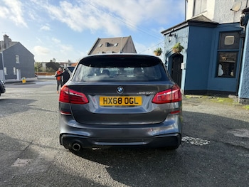 Used BMW 2 Series 2018 for sale - 76707457: Photo