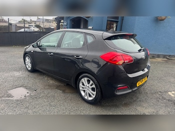 Used Kia Ceed 2015 for sale - 78223096: Photo