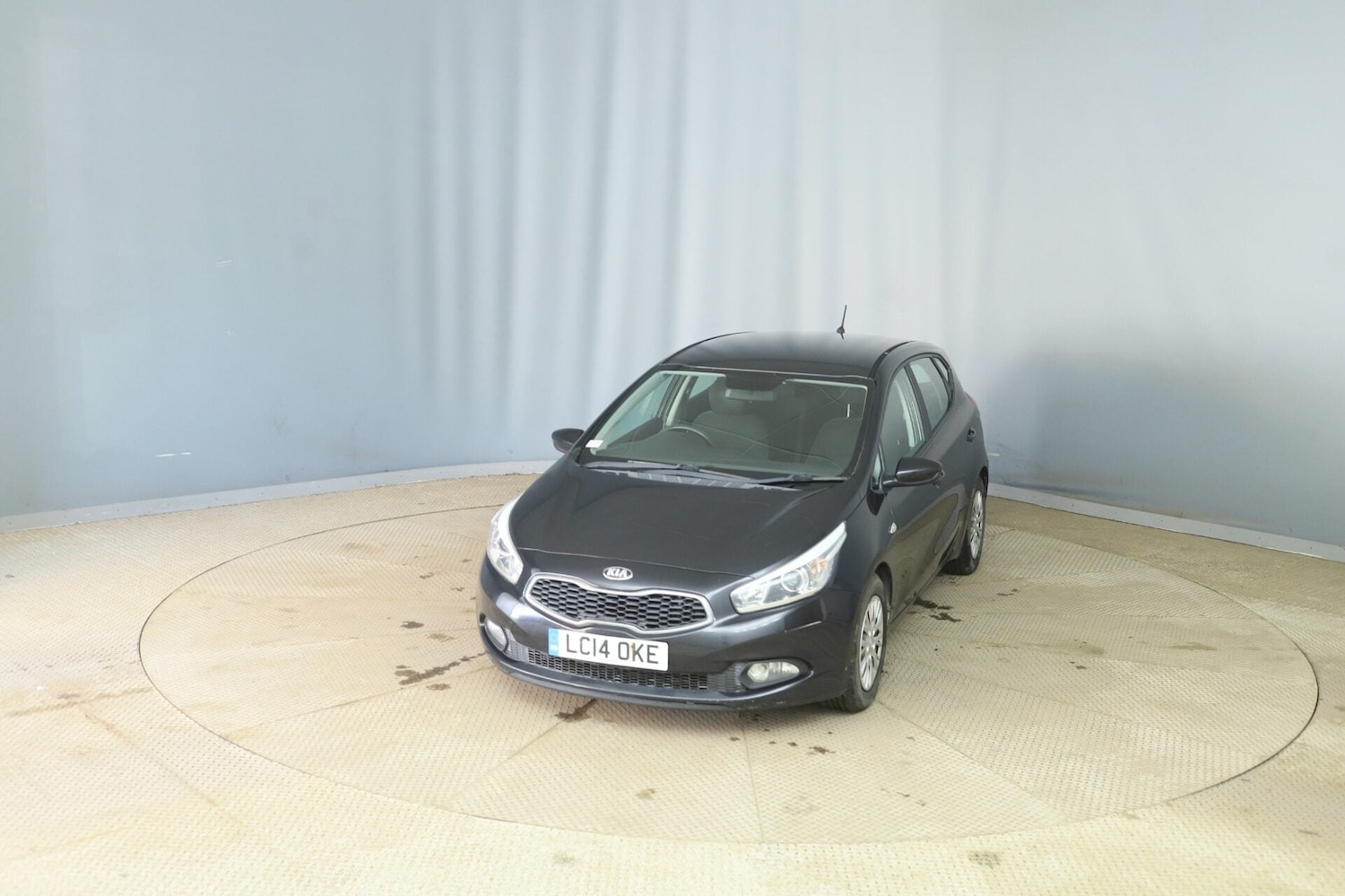 Used Kia Ceed 2014 for sale - 78012880: Photo 2