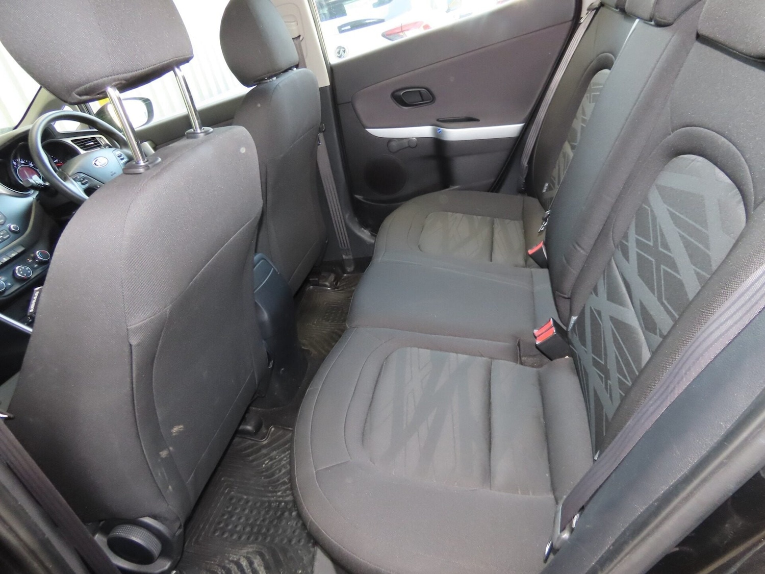 Used Kia Ceed 2014 for sale - 78012880: Photo 7