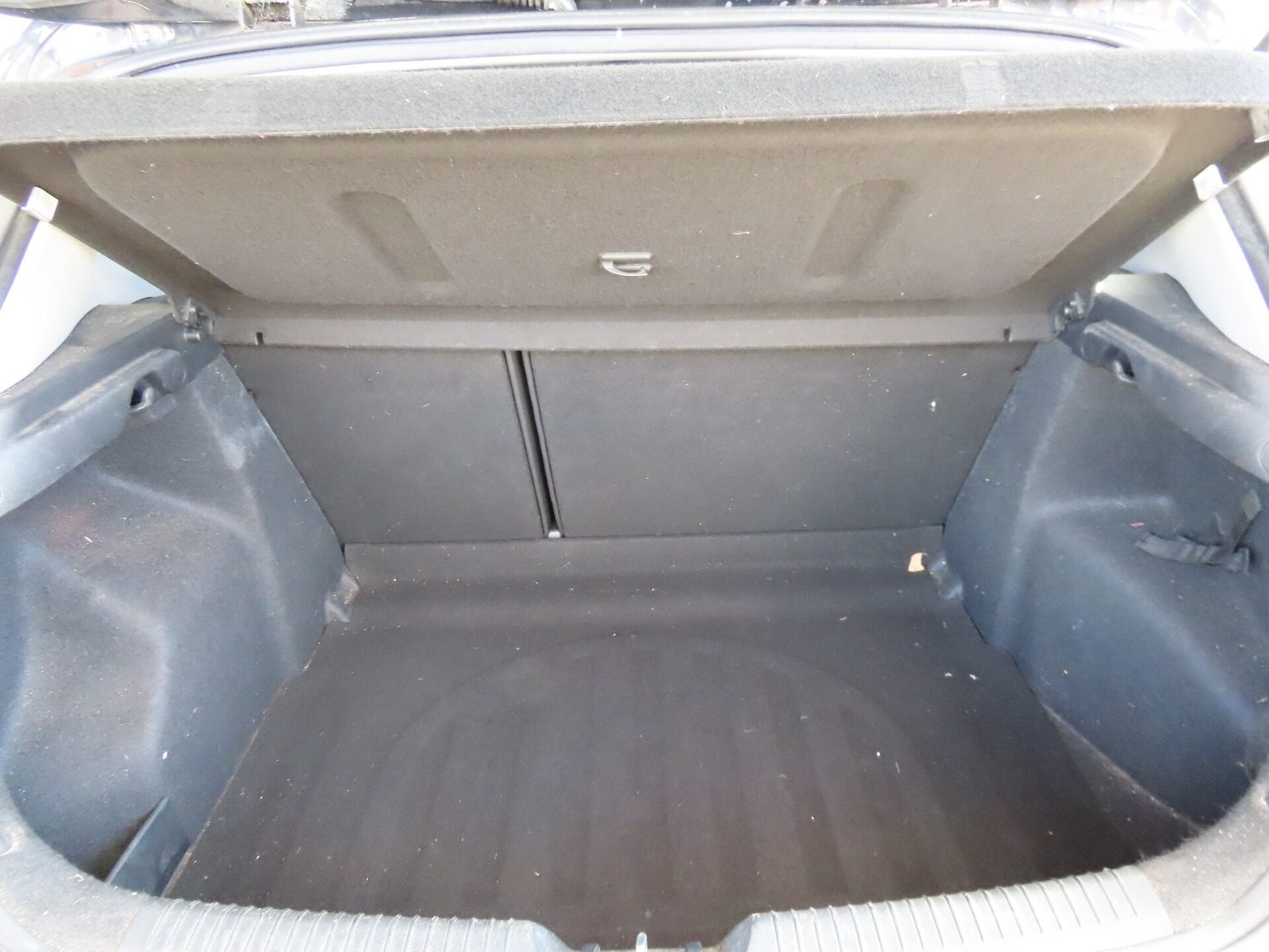 Used Kia Ceed 2014 for sale - 78012880: Photo 9