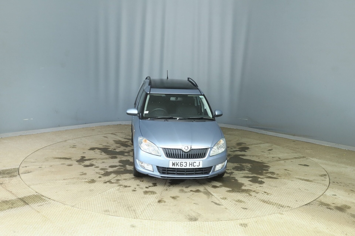 Used Skoda Roomster 2013 for sale - 77517649: Photo 2