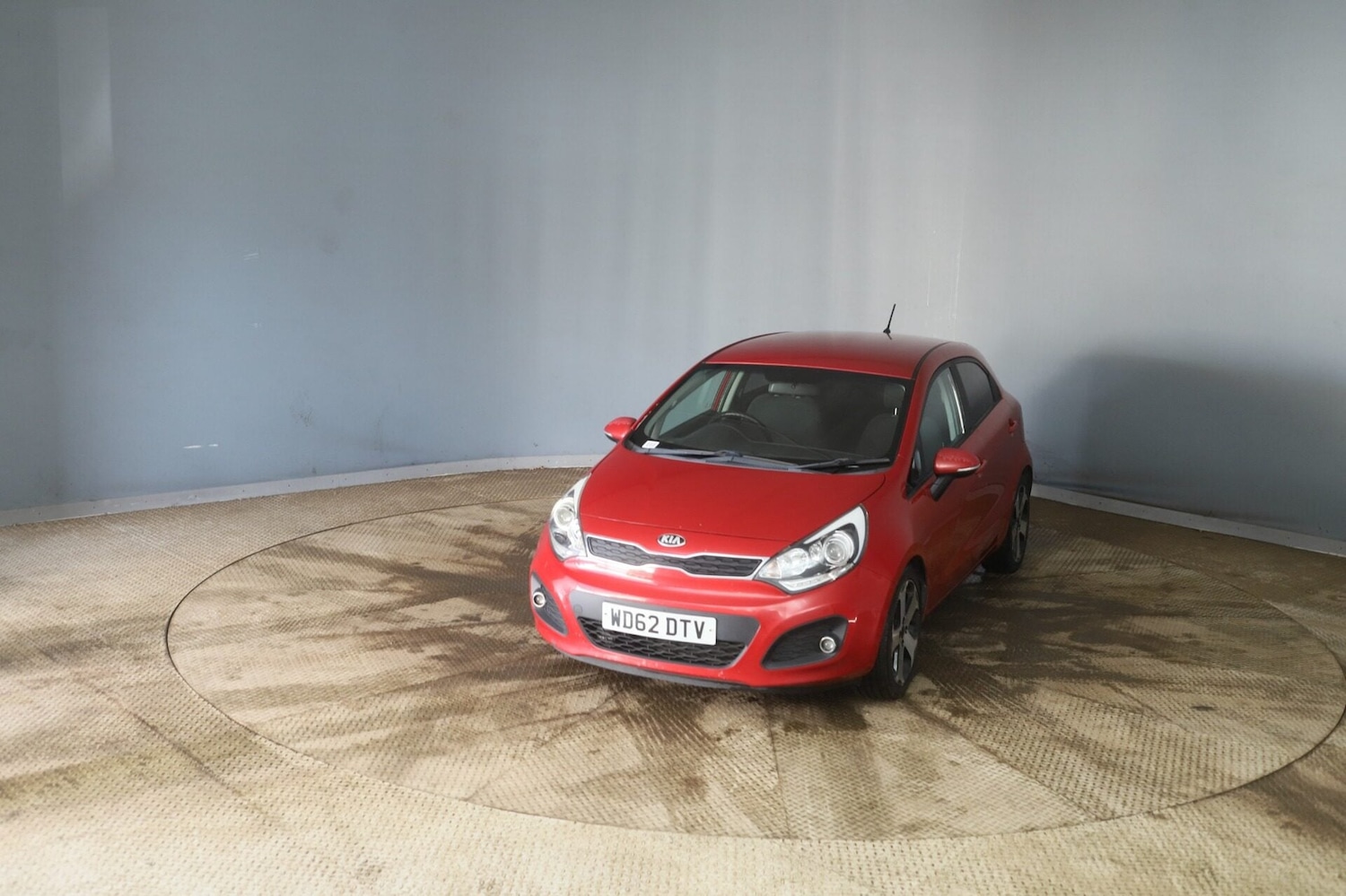 Used Mercedes-Benz E Class 2017 for sale - 77272451: Photo 3