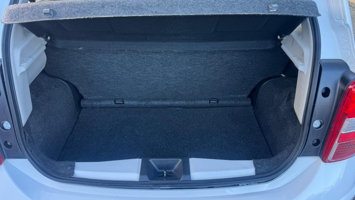 Used Nissan Micra 2013 for sale - 77268639: Photo 7