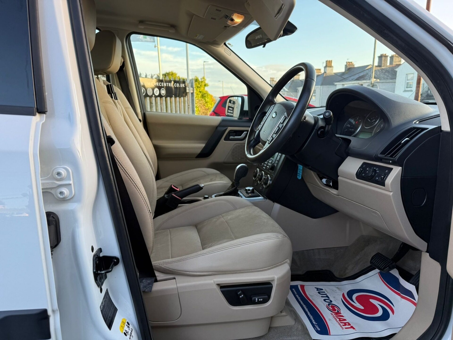 Used Land Rover Freelander 2012 for sale - 76392387: Photo 6