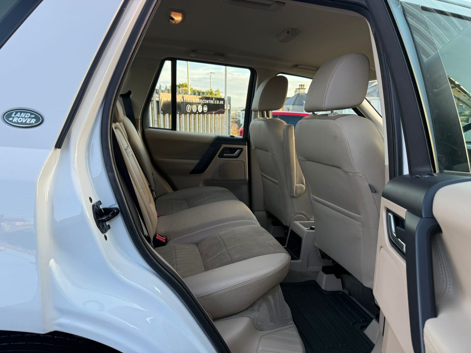 Used Land Rover Freelander 2012 for sale - 76392387: Photo 8