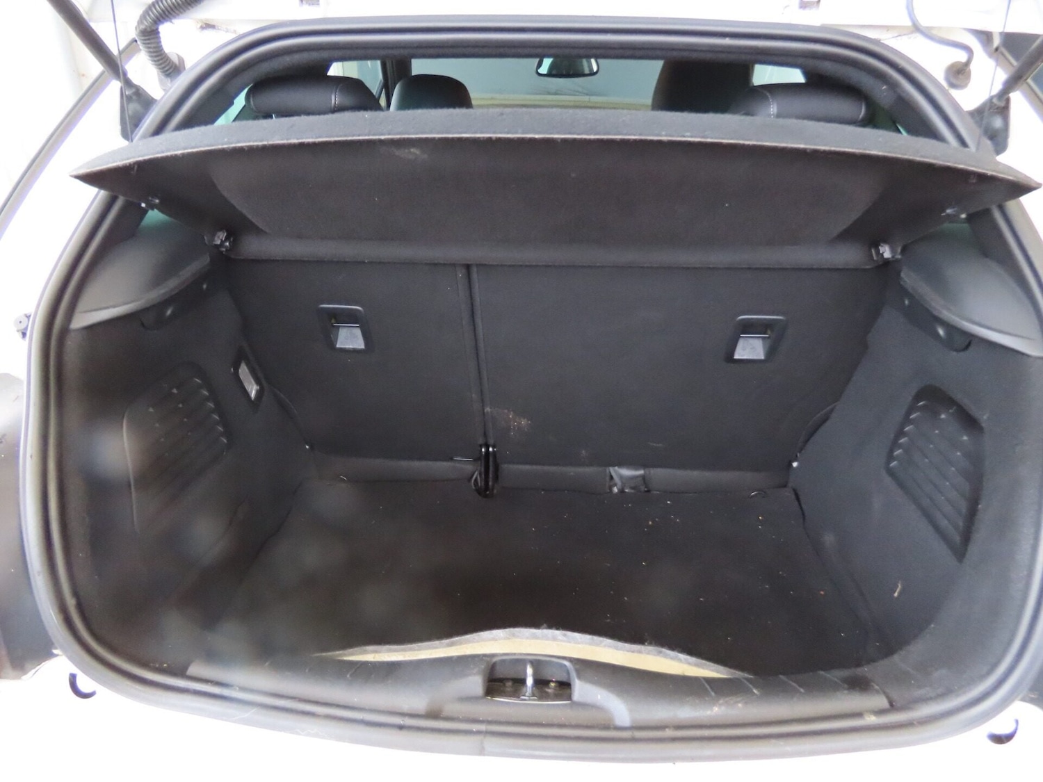 Used Citroen DS3 2014 for sale - 77568490: Photo 8