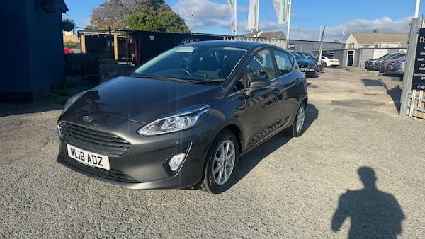 Used Ford Fiesta 2018 for sale - 76207597: Photo 2