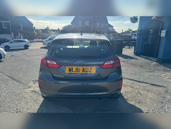 Used Ford Fiesta 2018 for sale - 76207597: Photo 4