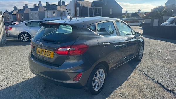 Used Ford Fiesta 2018 for sale - 76207597: Photo 6