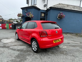 Used Volkswagen Polo 2014 for sale - 75425390: Photo