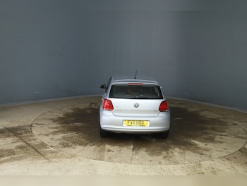 Used Volkswagen Polo 2011 for sale - 77323526: Photo