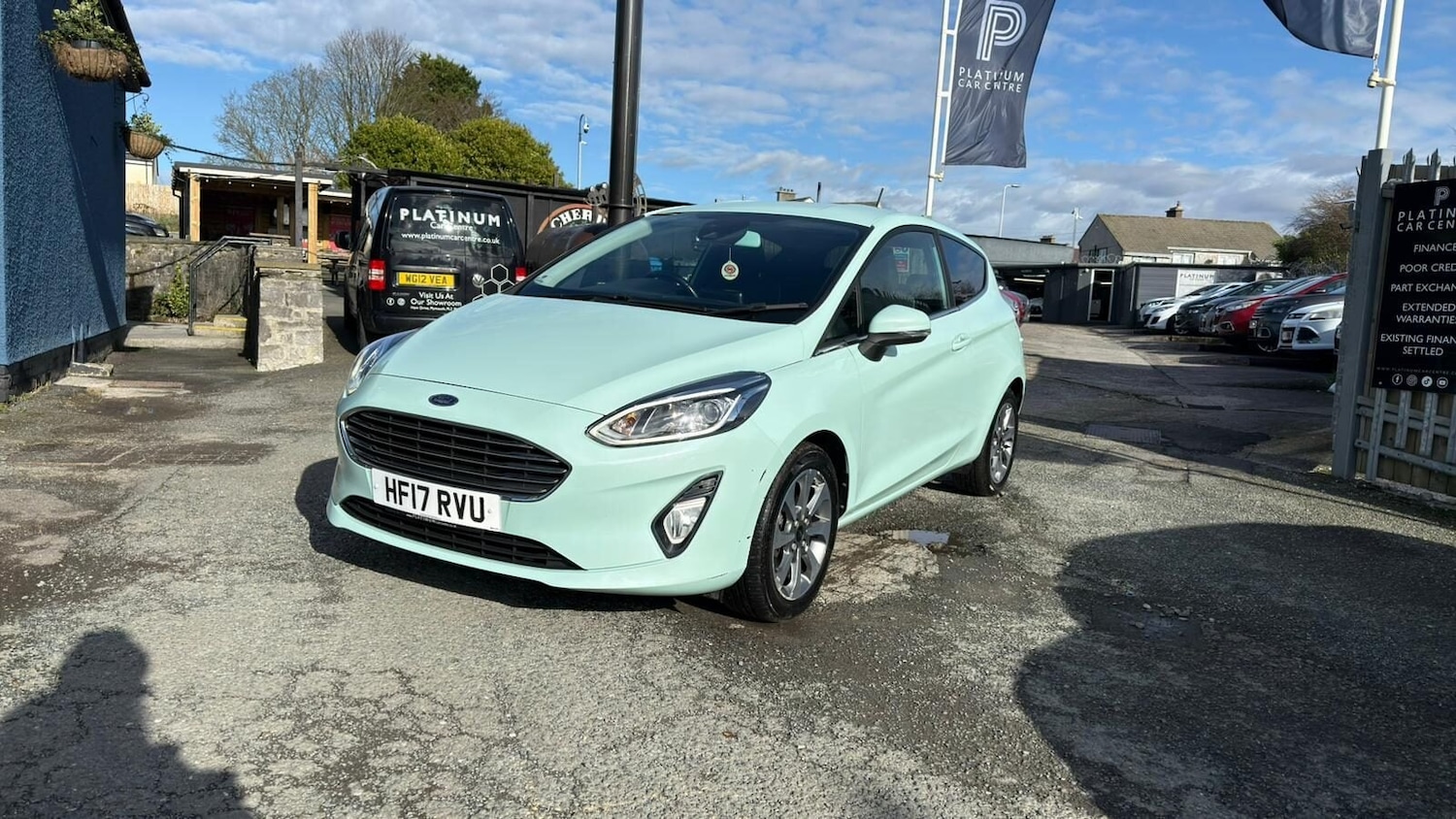Used Ford Fiesta 2017 for sale - 77432760: Photo 3