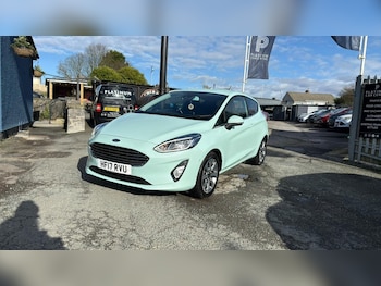 Used Ford Fiesta 2017 for sale - 77432760: Photo