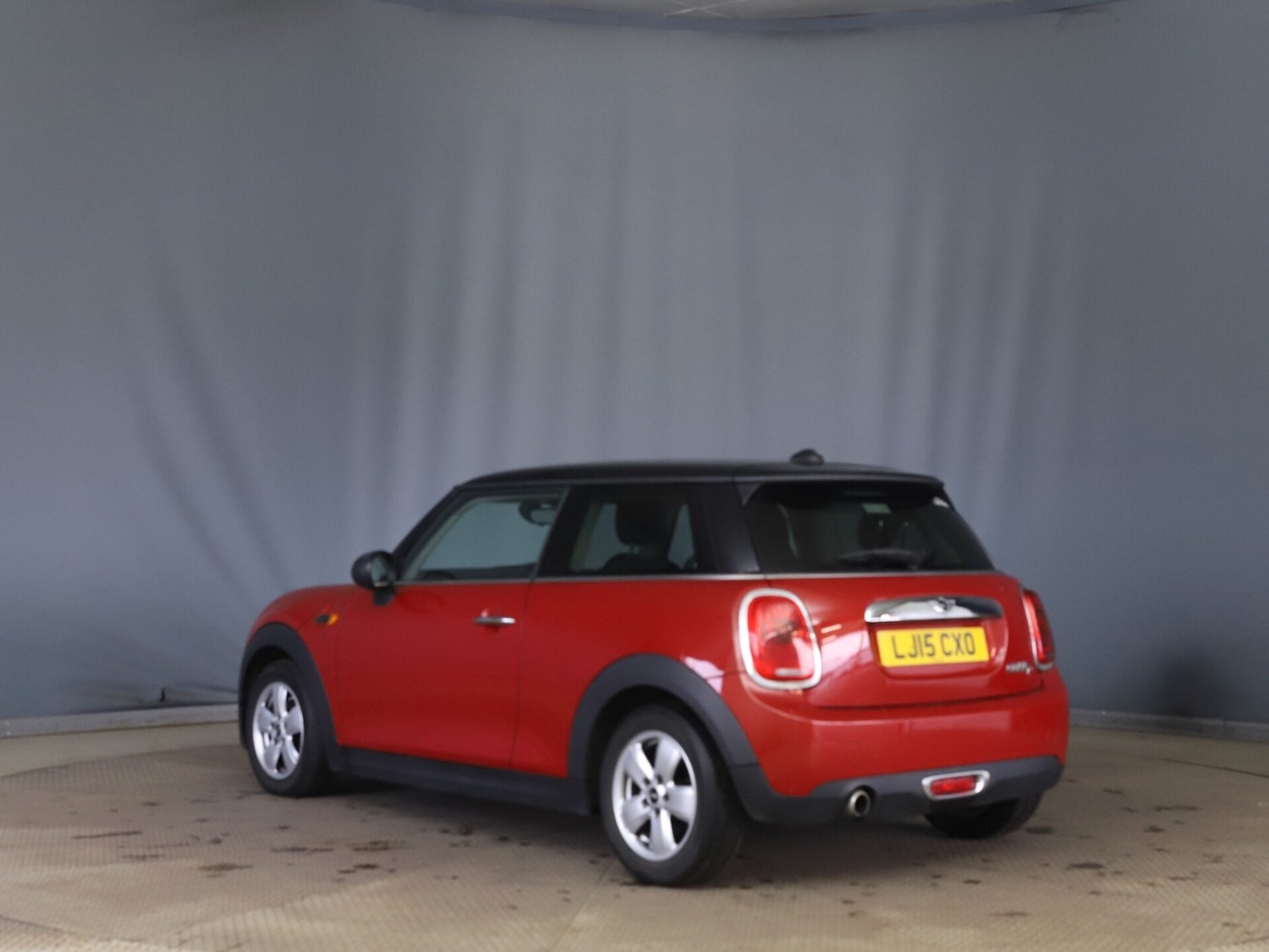 Used MINI Hatch 2015 for sale - 77947189: Photo 5