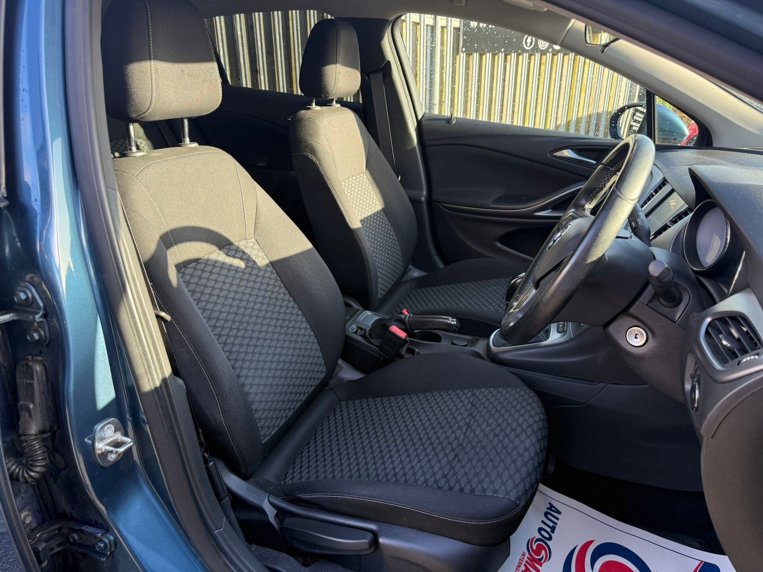 Used Vauxhall Astra 2016 for sale - 76421946: Photo 10