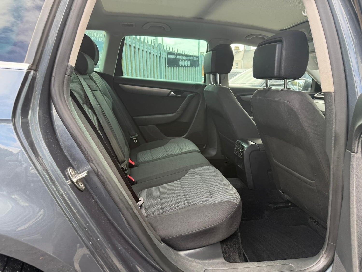 Used Volkswagen Passat 2012 for sale - 77268665: Photo 9