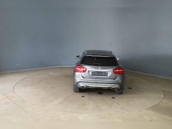Used Mercedes-Benz GLA 2014 for sale - 76403332: Photo