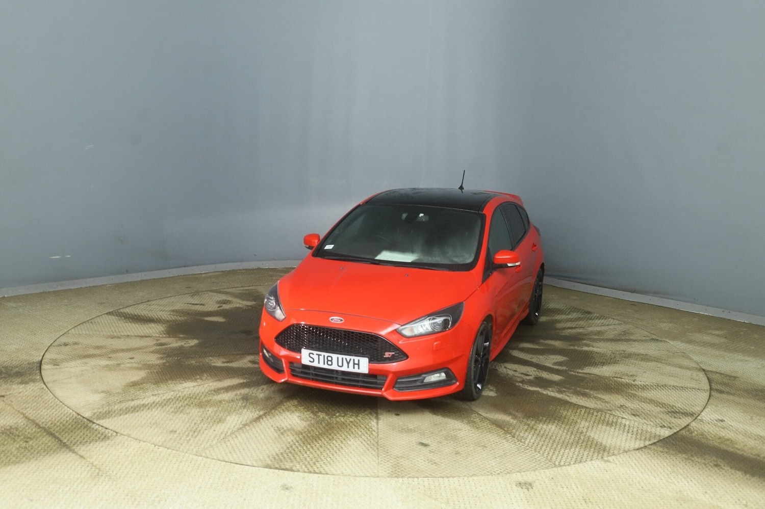 Used Ford Focus 2018 for sale - 77432713: Photo 3