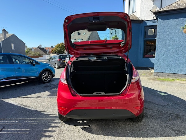 Used Ford Fiesta 2015 for sale - 75984478: Photo 5