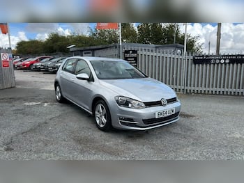 Used Volkswagen Golf 2014 for sale - 79640140: Photo