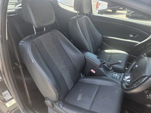 Used Renault Megane 2015 for sale - 75425659: Photo 10
