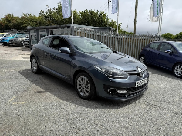 Used Renault Megane 2015 for sale - 75425659: Photo 1